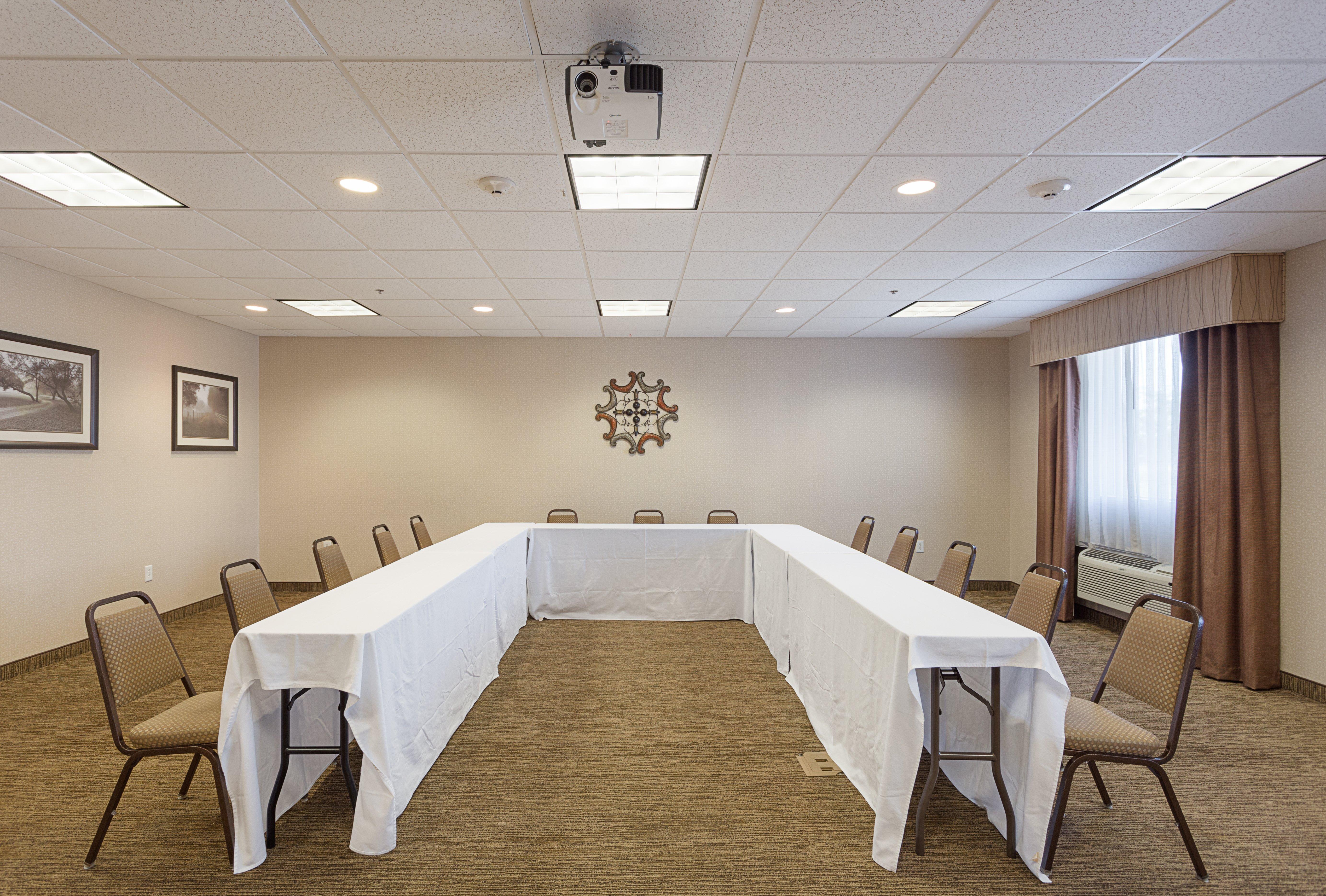 Holiday Inn Express Hotel & Suites Byram By Ihg Extérieur photo