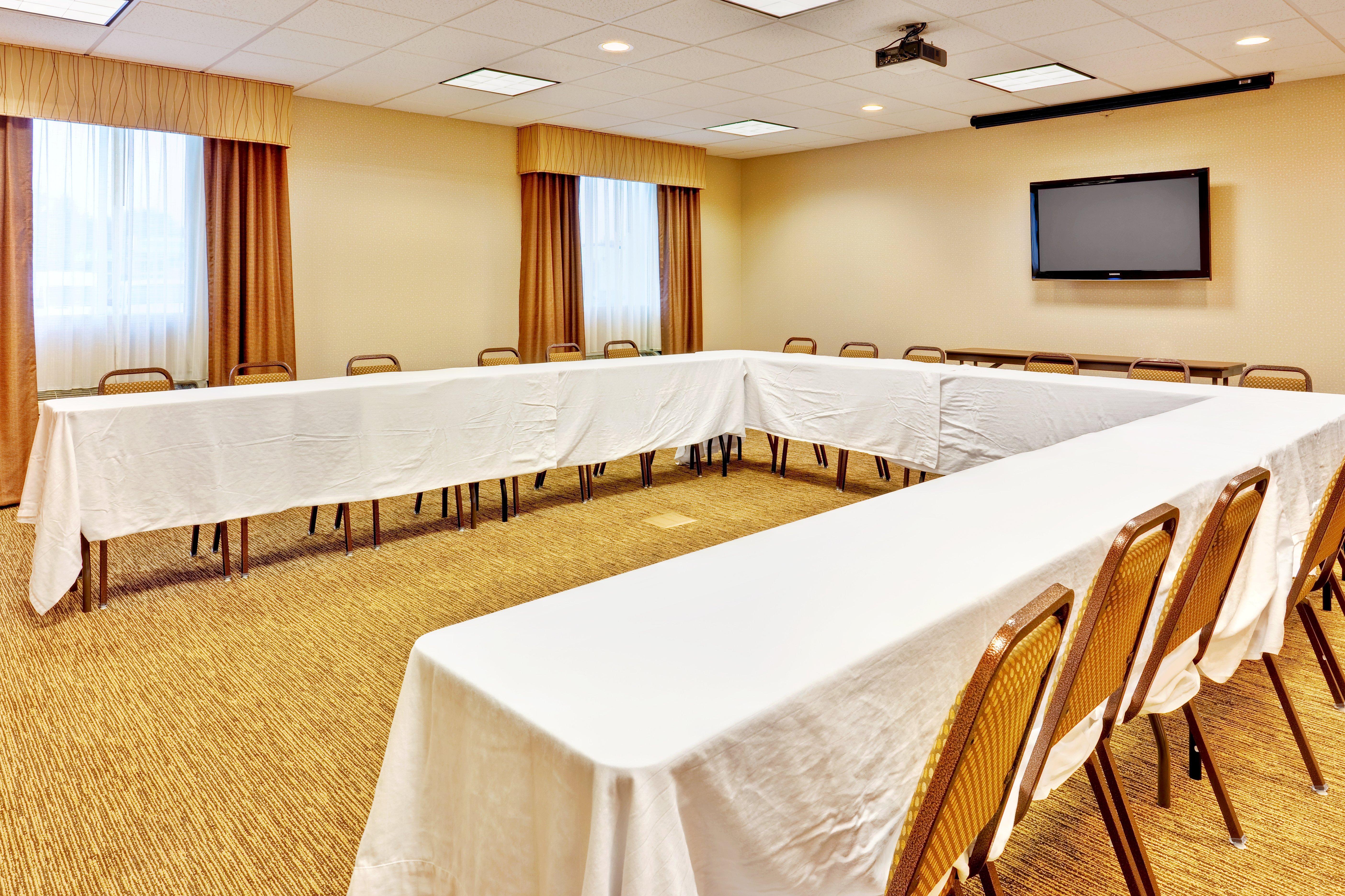 Holiday Inn Express Hotel & Suites Byram By Ihg Extérieur photo