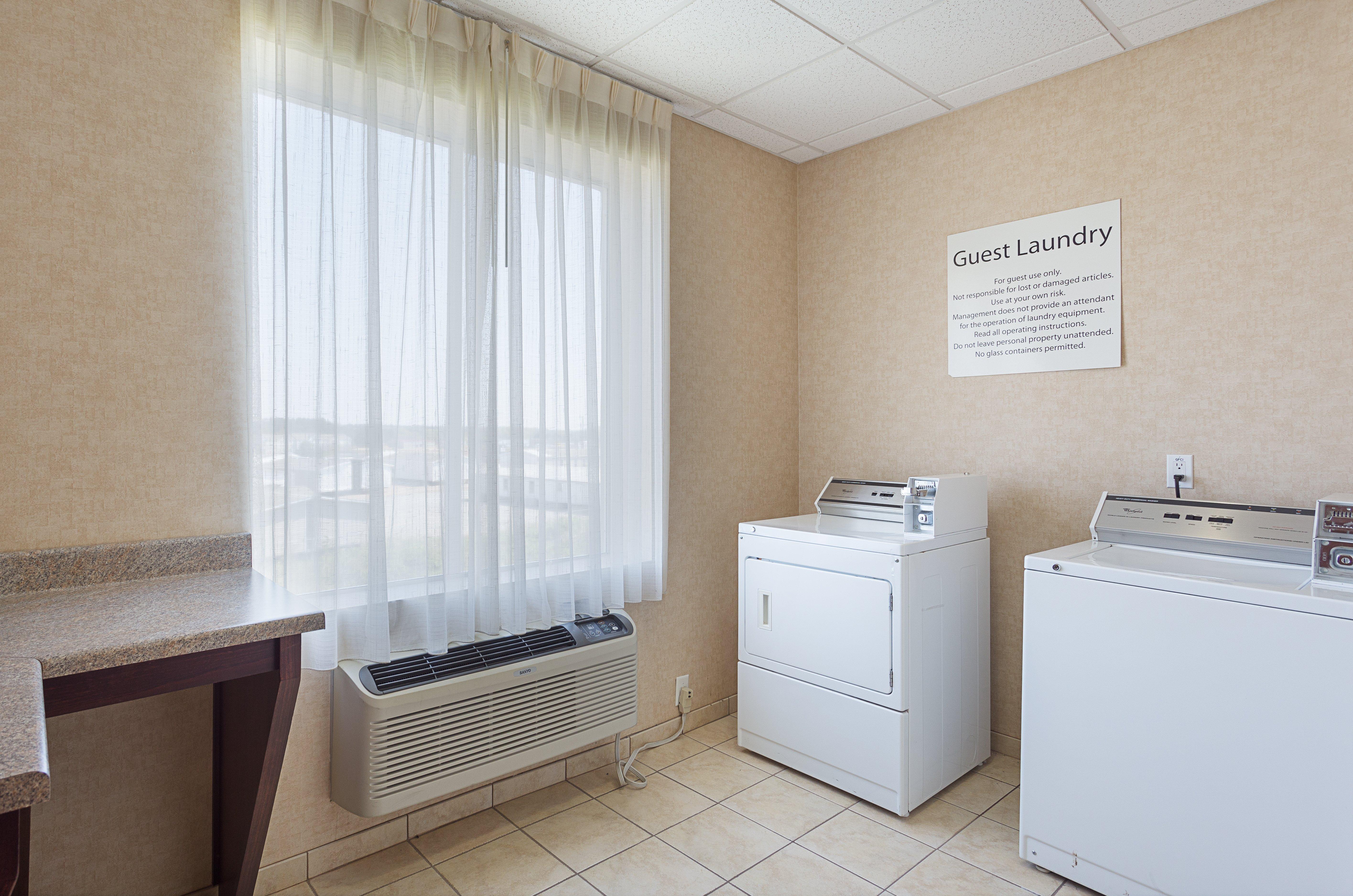 Holiday Inn Express Hotel & Suites Byram By Ihg Extérieur photo